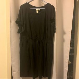 H&M ruffle sleeve dress -priced to move! 🛍